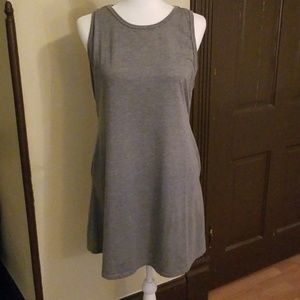 This dress has POCKETS! 😍